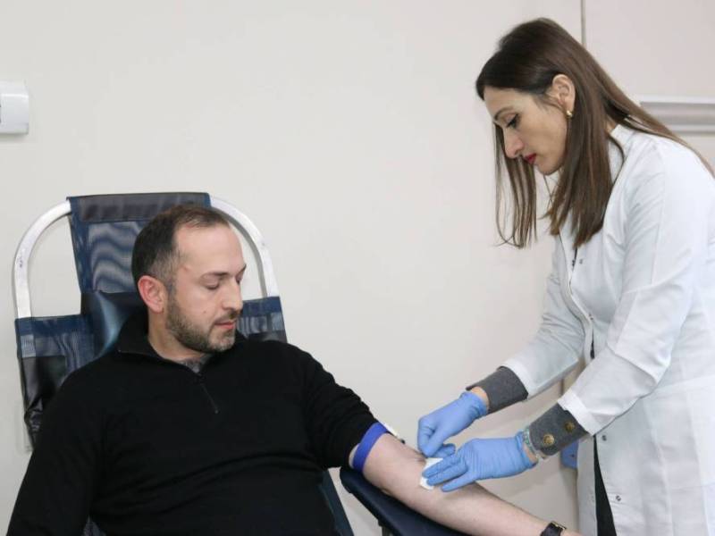დღეს ქალაქ ცაგერში,  ,,სისხლის ცენტრმა’’ სისხლის უანგარო დონაციის აქცია გამართა
